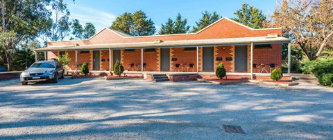 COMFORT INN COACH AND BUSHMANS - South Australia Travel 6