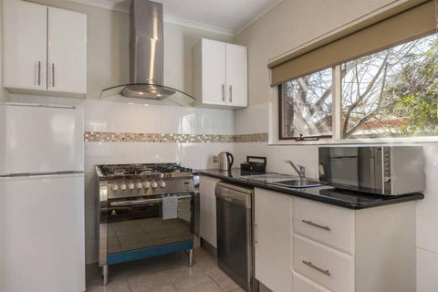 COMFORT INN COACH AND BUSHMANS - South Australia Travel 5