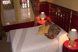 Triune House Bed And Breakfast - South Australia Travel 0