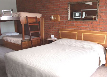 Abbotswood Motor Inn - South Australia Travel 1