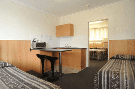 Bamboo Motor Inn - South Australia Travel 2