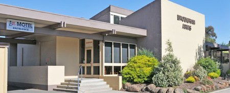 Brougham Arms Hotel And Motel - South Australia Travel 0