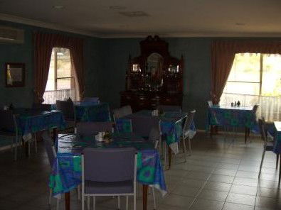 Almond Inn Motel - South Australia Travel 1
