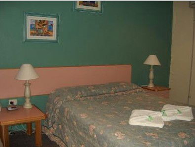 Almond Inn Motel - South Australia Travel 4