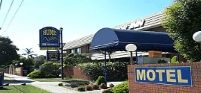 Hume Villa Motor Inn - South Australia Travel