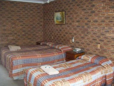 Town And Country Motor Inn Cobar - South Australia Travel 4