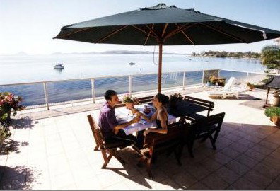 The Mitchells Waterfront B & B - South Australia Travel 3