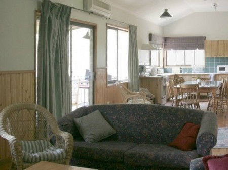 Glen Ayr Cottages - South Australia Travel 4