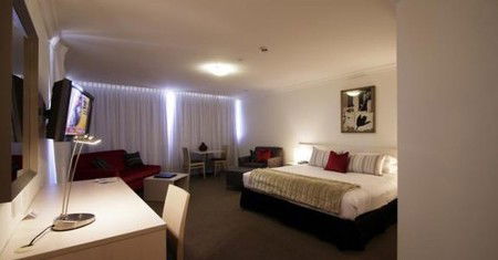 Townhouse Hotel - South Australia Travel 4