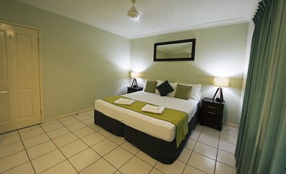 Costa Royale Beachfront Apartments - South Australia Travel 2
