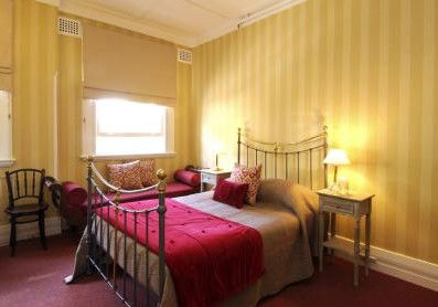 The Russell Hotel - South Australia Travel 2