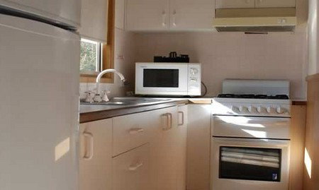 Merry Beach Caravan Park - South Australia Travel 1