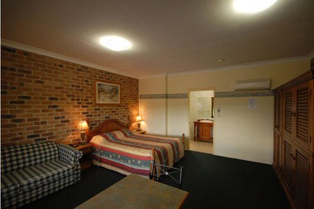 Country Gardens Motor Inn - South Australia Travel 3