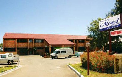Windsor Terrace Motel - South Australia Travel 0