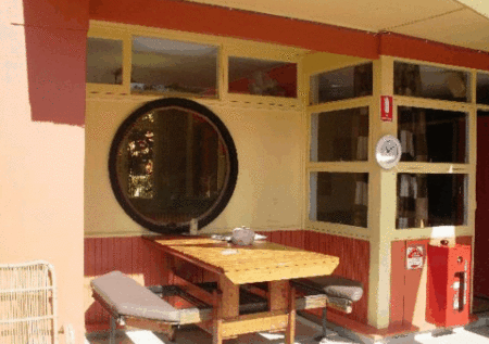 Hawaiian Sands Motor Inn - South Australia Travel 3