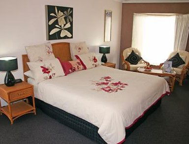 Sapphire Waters Motor Inn - South Australia Travel 1