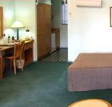 Young Federation Motor Inn - South Australia Travel