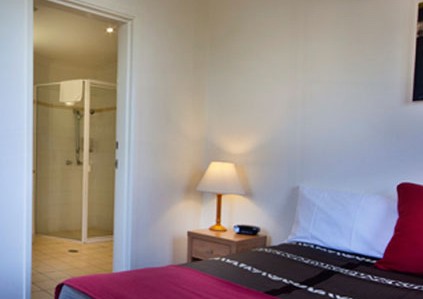 The Brighton: Lake Macquarie - South Australia Travel 0