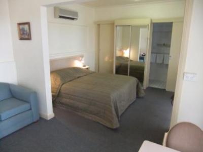 Country Comfort Cowra Countryman Motor Inn - South Australia Travel 1