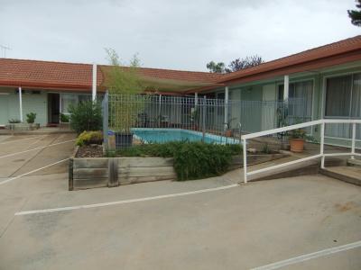 Country Comfort Cowra Countryman Motor Inn - South Australia Travel 3