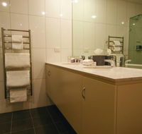 Chapel Hill Winery Guest House - South Australia Travel