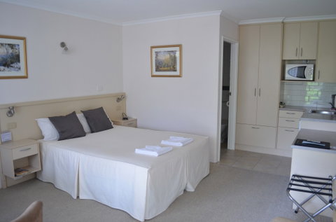 Bright Colonial Inn Motel - South Australia Travel 5
