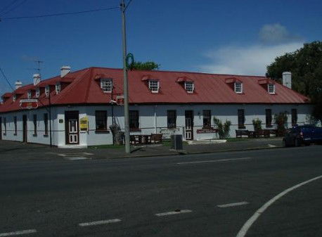 Caledonian Inn Hotel Motel - South Australia Travel 0