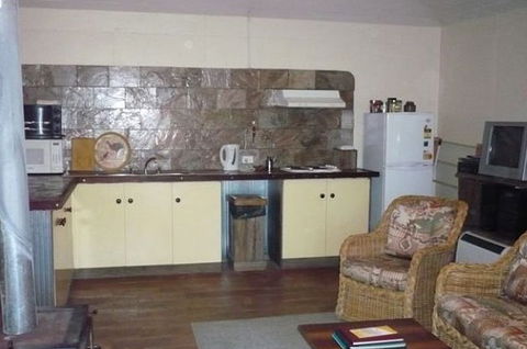 Emu Holiday Park - South Australia Travel 2