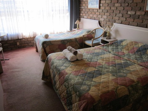 Farnham Court Motel - South Australia Travel 4
