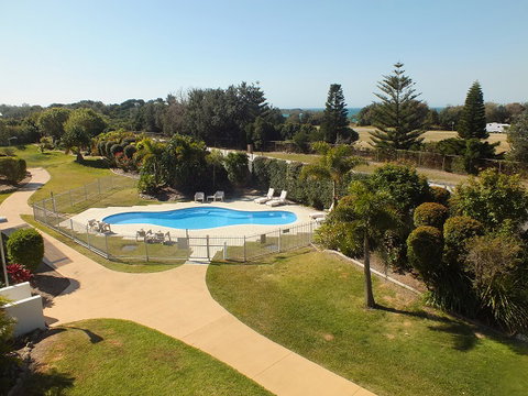 Pacific Marina Apartments - South Australia Travel 3
