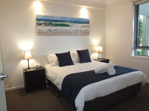 Pacific Marina Apartments - South Australia Travel 4