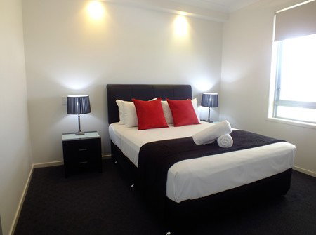 Pacific Marina Apartments - South Australia Travel 7