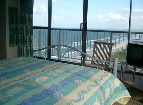 Golden Sands Holiday Apartments - South Australia Travel 0