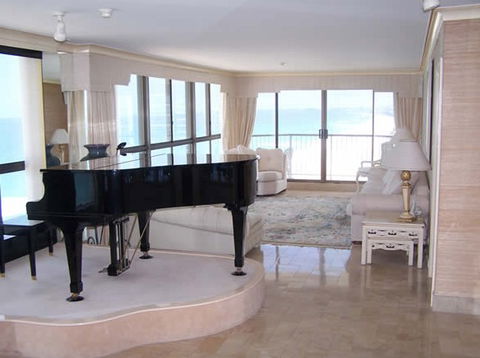 Golden Sands Holiday Apartments - South Australia Travel 2
