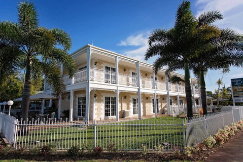 White Lace Motor Inn - South Australia Travel 0