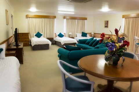 White Lace Motor Inn - South Australia Travel 4