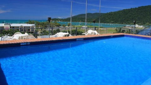 Whitsunday Terraces Resort - South Australia Travel 3