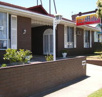 Colonial Lodge Motel - South Australia Travel