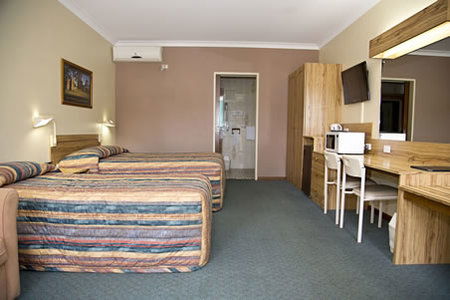 Cumberland Motor Inn - South Australia Travel 5