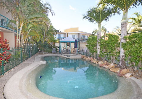 Coolum Beach Getaway Resort - South Australia Travel 1