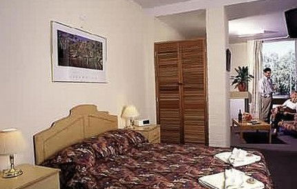 Alice Springs Plaza Hotel - South Australia Travel 2