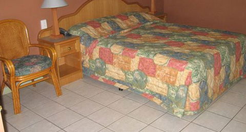 Paraway Motel - South Australia Travel 0