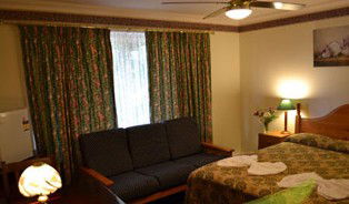 Palms Bed And Breakfast - South Australia Travel 0