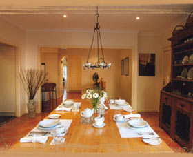 Ellis B And B - South Australia Travel 1