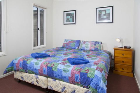 Sundowner Cabin And Tourist Park - South Australia Travel 12
