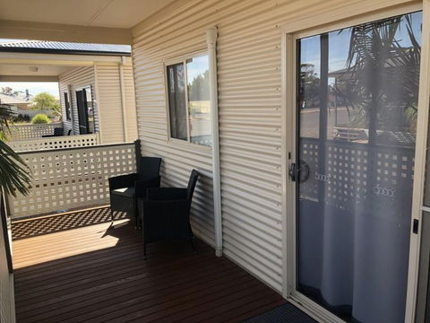 Sundowner Cabin And Tourist Park - South Australia Travel 3