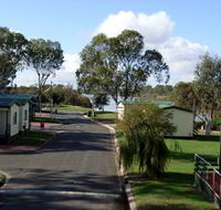 Mannum Caravan Park Cabins - South Australia Travel