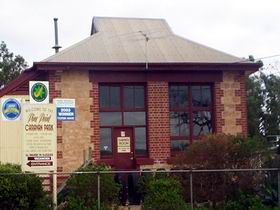 Pine Point Caravan Park - South Australia Travel 0