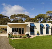 SeaShells Penneshaw - South Australia Travel