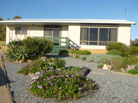 Oaklands Beach House - South Australia Travel 0